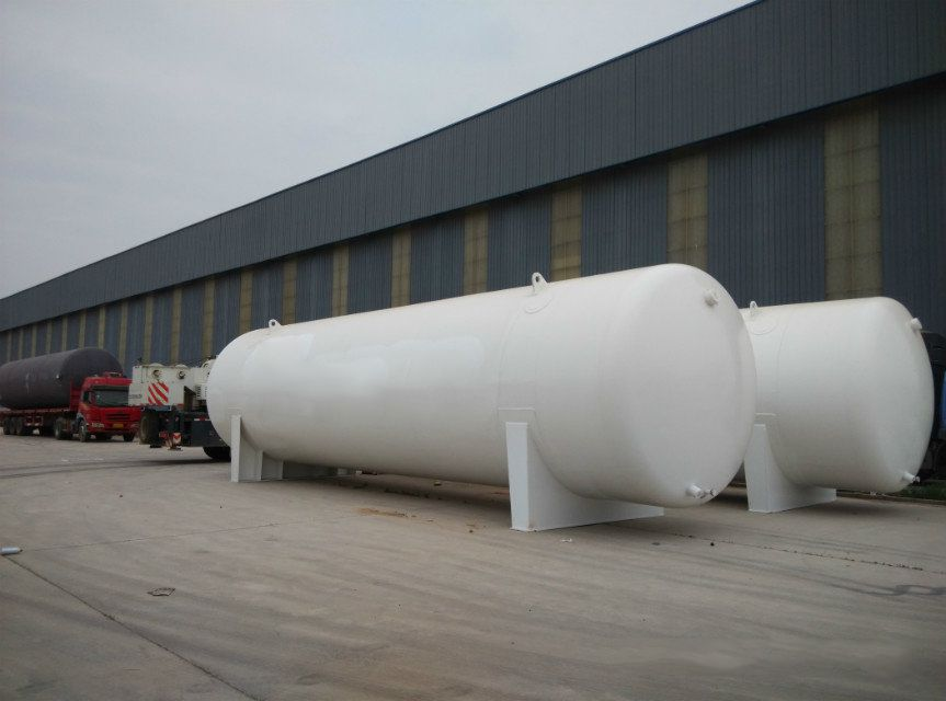 Liquid Nitrogen Tank