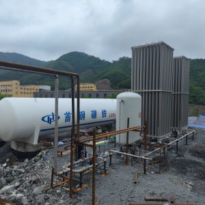 Liquid Carbon Dioxide Tank