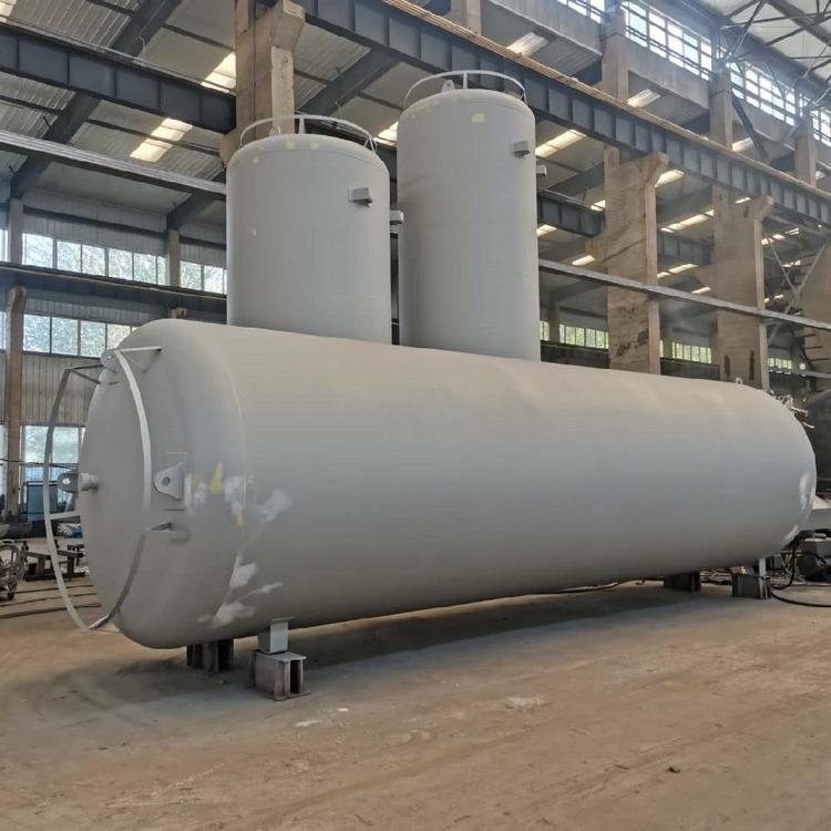 Liquid argon storage tank