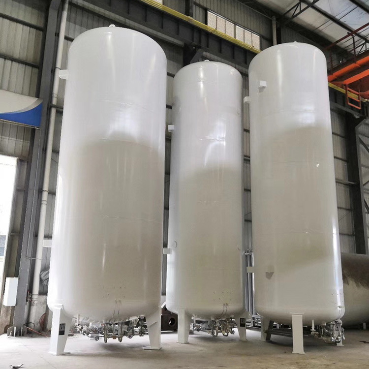 Liquid oxygen storage tank