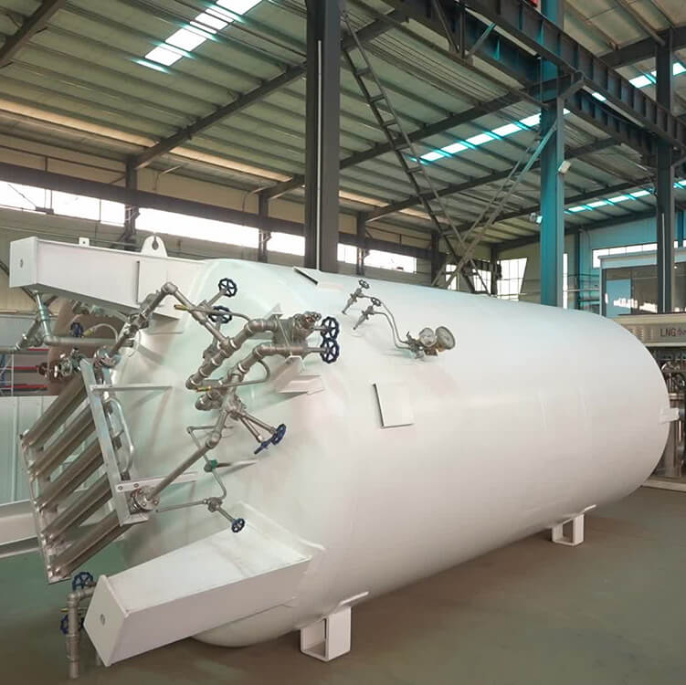 Vertical Full-Containment LNG Tank