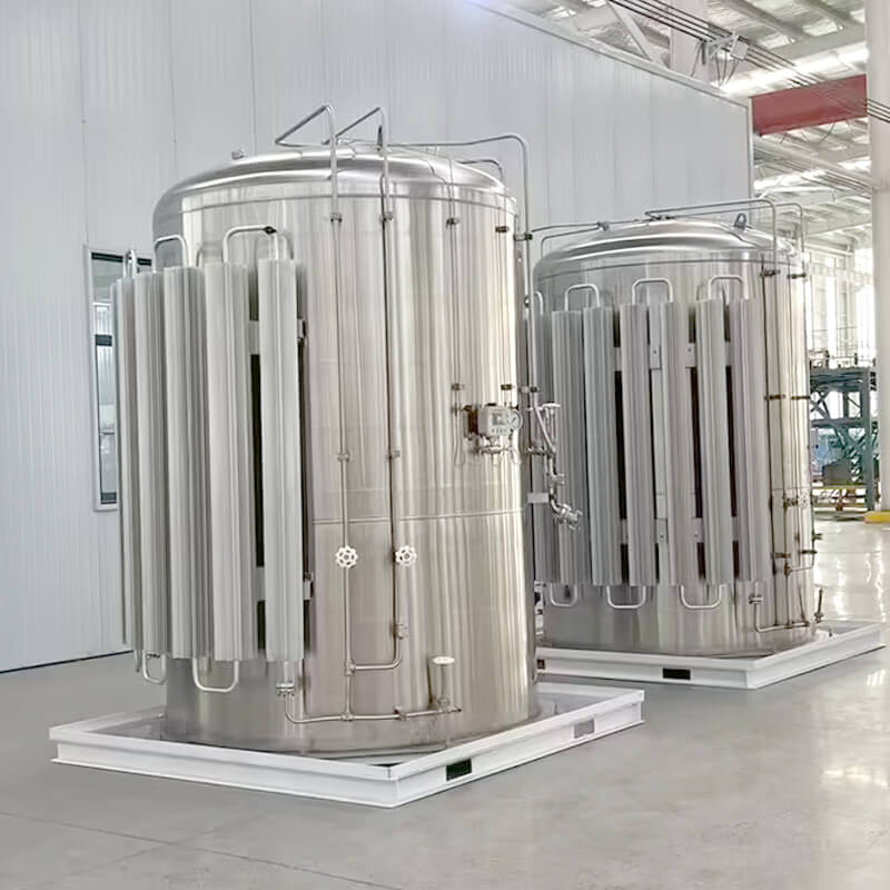 Skid-mounted Microbulk Tank