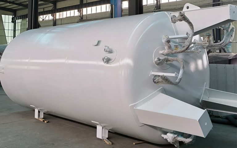 Food-grade carbon dioxide storage tank