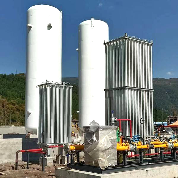 Vertical Cryogenic Storage Tank