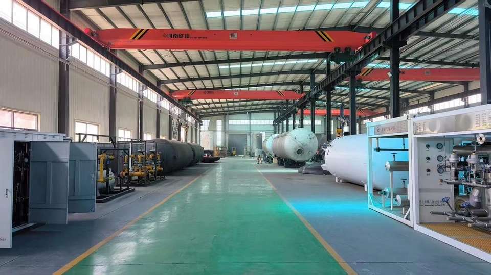 Zhuoyue Production workshop