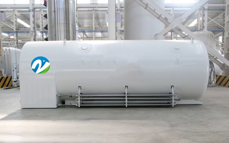 Liquid nitrogen storage tank