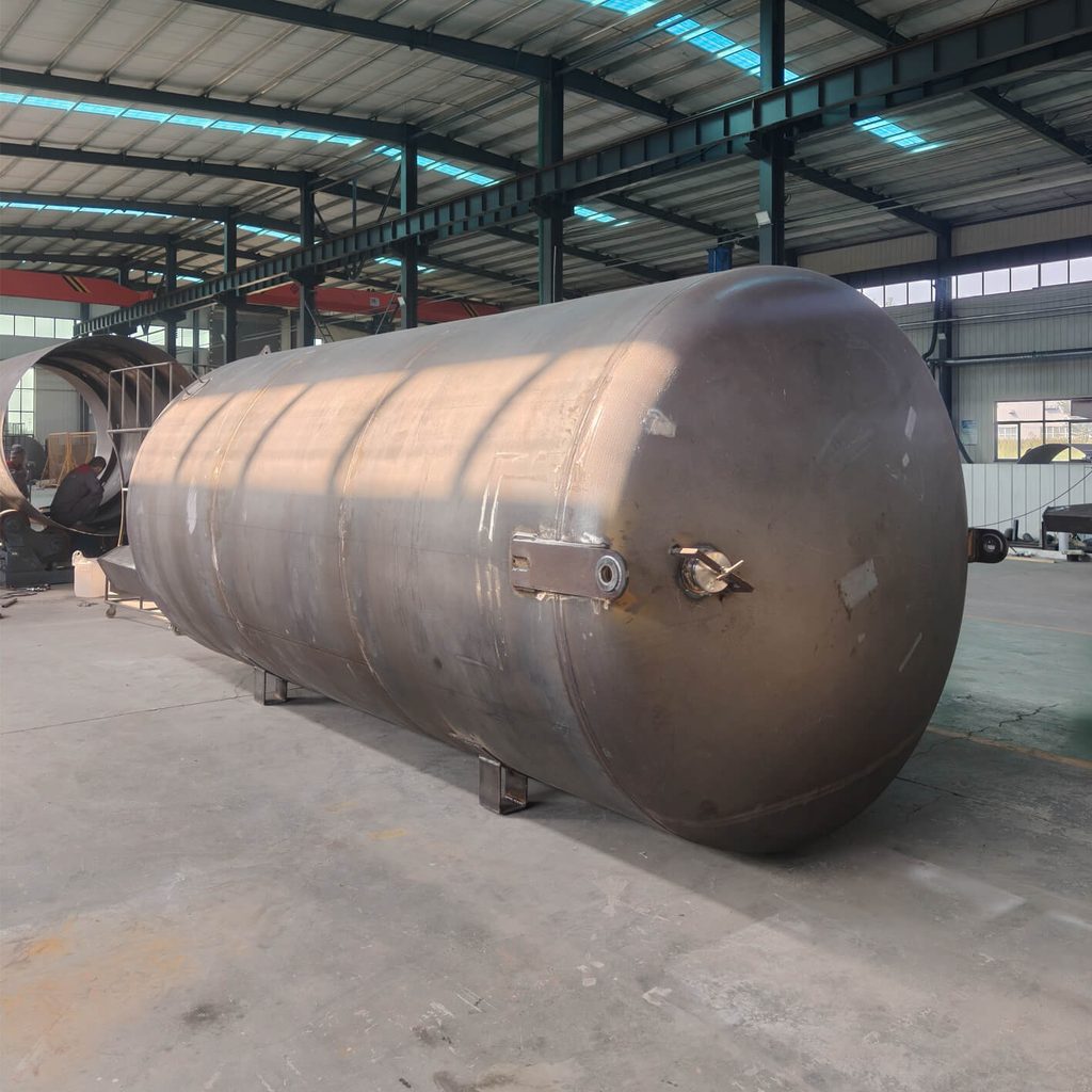 Cryogenic Storage Tank