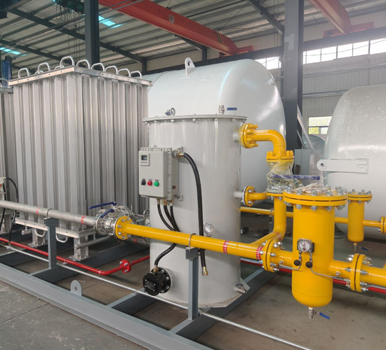 Liquefied natural gas storage tank