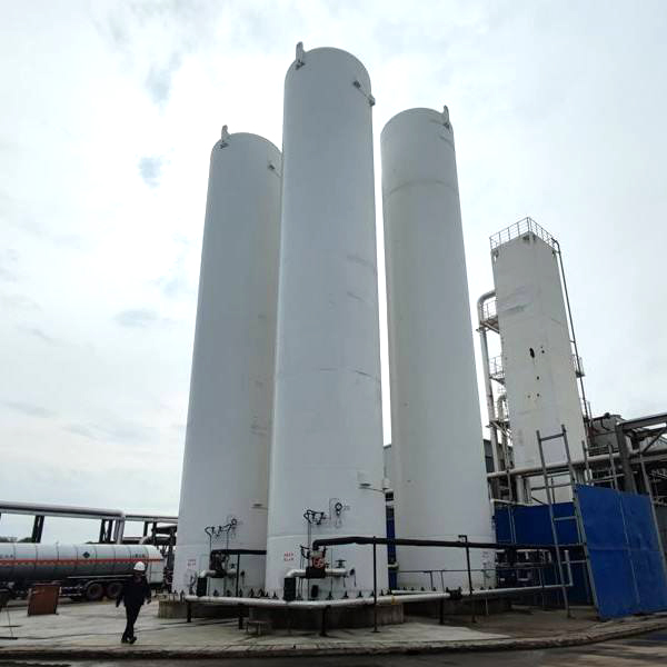 Liquid Oxygen Tank